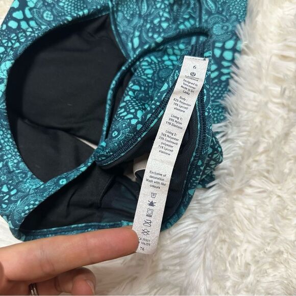 Lululemon Power Y Patterned Tank - Picture 4 of 5